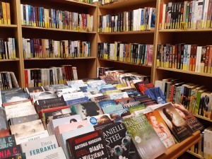 ksiÄ
Ĺźki w bibliotece